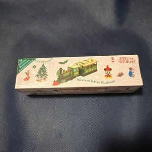 TOMICA Tokyo Disney Western River Railroad Christmas Festive Winter